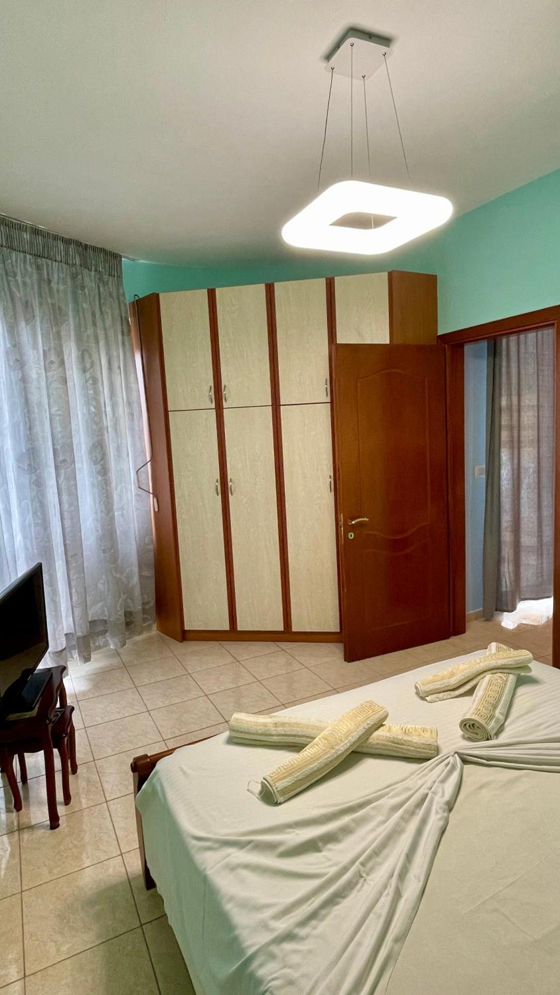 Sea Breeze Apartment Saranda Dış mekan fotoğraf